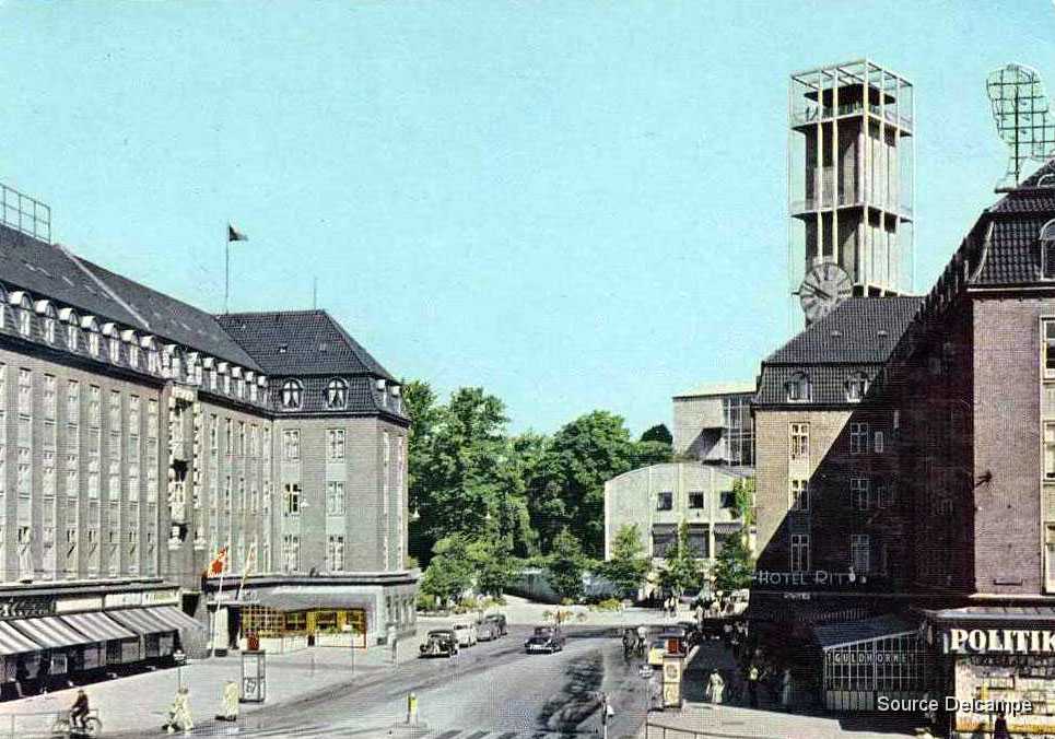 Danemark Arhus Townhal.jpg
